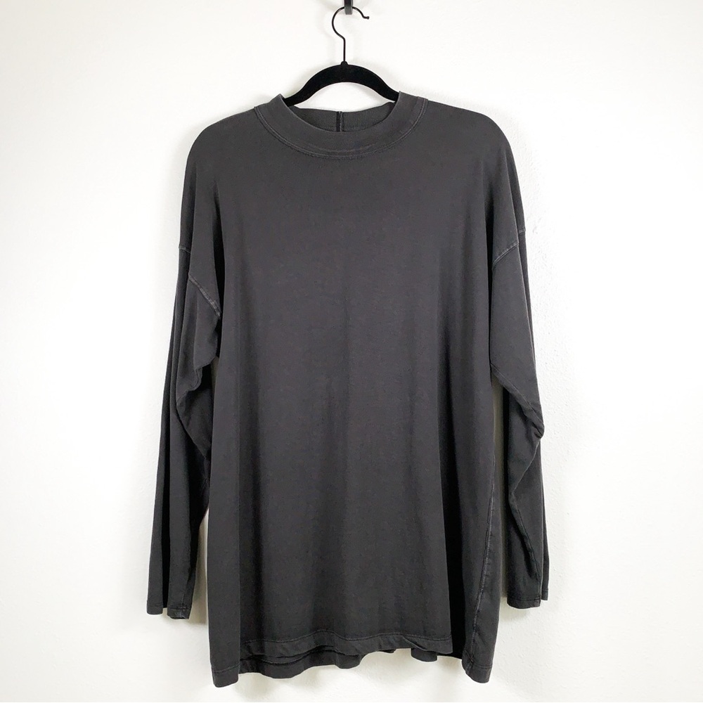 We The Free Be Free Tunic, Size Small, Dark Grey